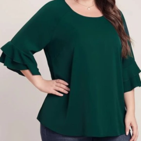 Tops - NWT Green Bell Sleeve Top Ruffle Sleeve